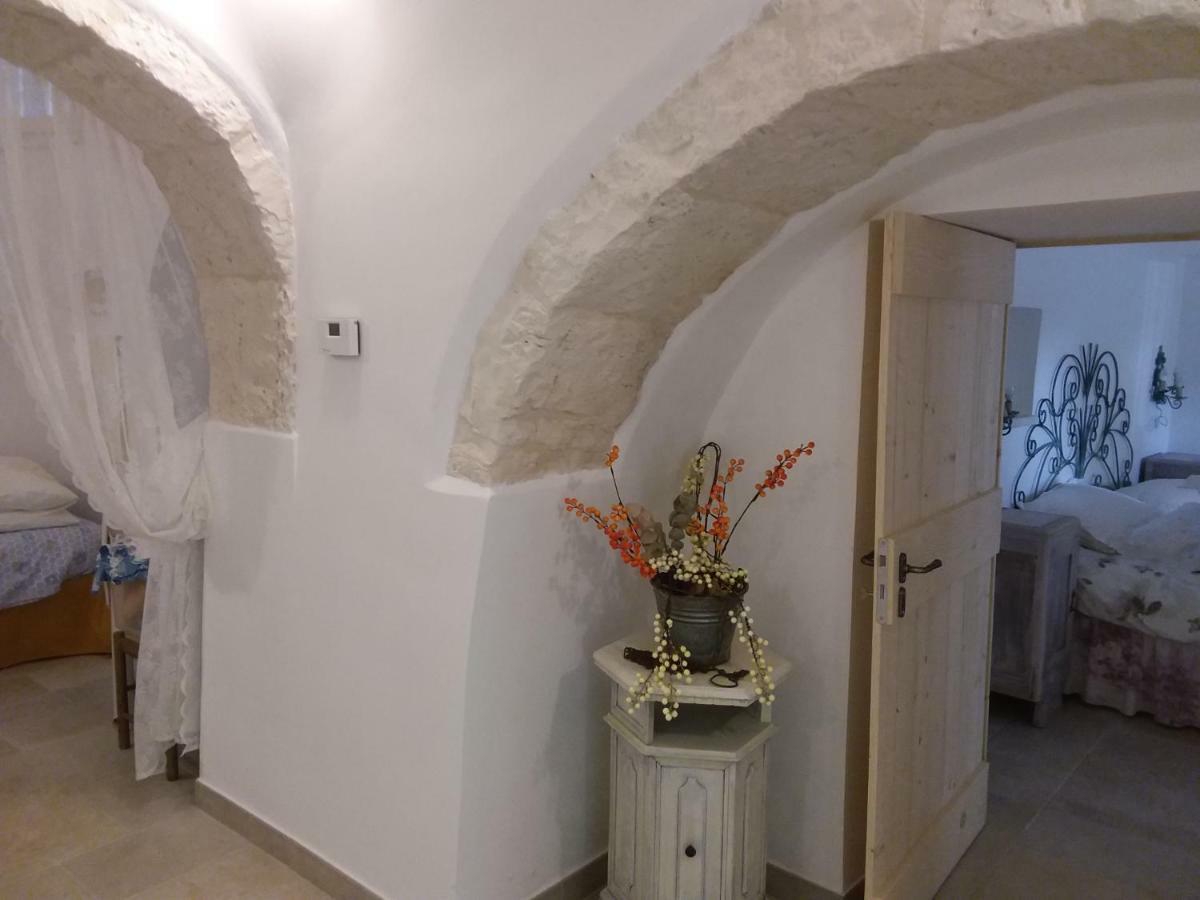 Trulli L'Utopia Di Anny Trulli Anny'S Utopia Locorotondo Buitenkant foto
